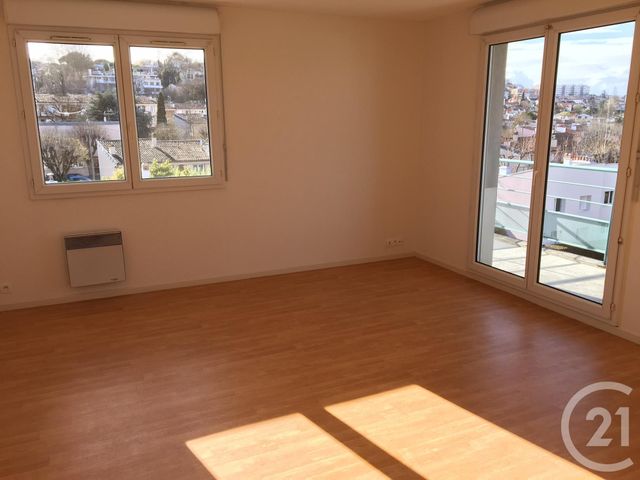 Appartement T3 à louer - 3 pièces - 72.04 m2 - TOULOUSE - 31 - MIDI-PYRENEES - Century 21 Idéa