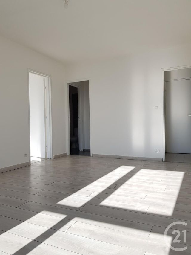 Afficher la photo en grand Appartement F2 à vendre - 2 pièces - 48.63 m2 - TOULOUSE - 31 - MIDI-PYRENEES - Century 21 Idéa