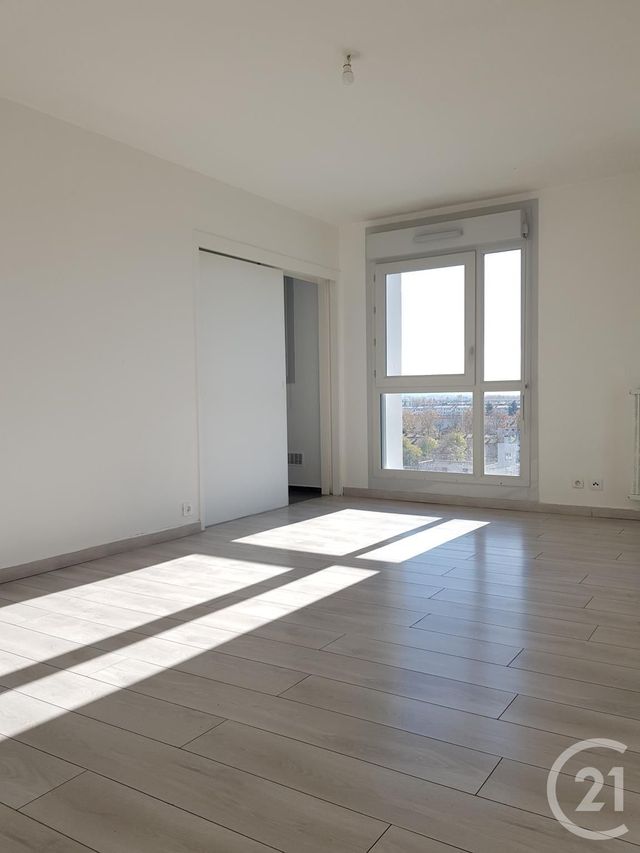 Afficher la photo en grand Appartement F2 à vendre - 2 pièces - 48.63 m2 - TOULOUSE - 31 - MIDI-PYRENEES - Century 21 Idéa