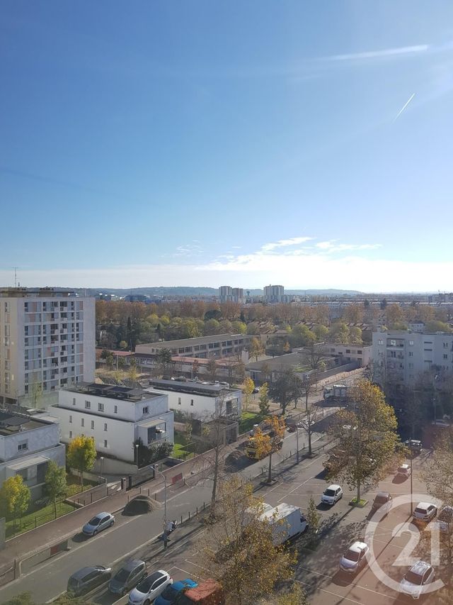 Afficher la photo en grand Appartement F2 à vendre - 2 pièces - 48.63 m2 - TOULOUSE - 31 - MIDI-PYRENEES - Century 21 Idéa