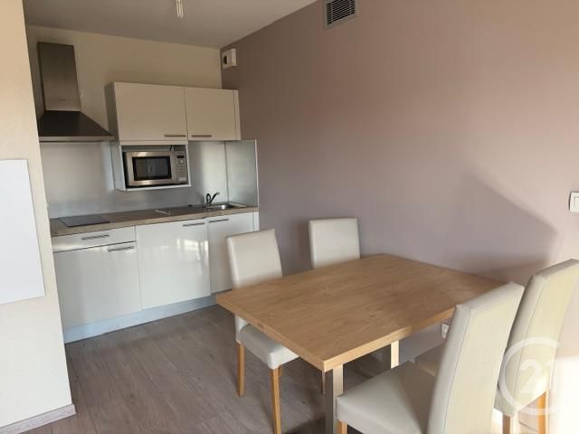 Appartement T2 à louer - 2 pièces - 50.42 m2 - TOULOUSE - 31 - MIDI-PYRENEES - Century 21 Idéa