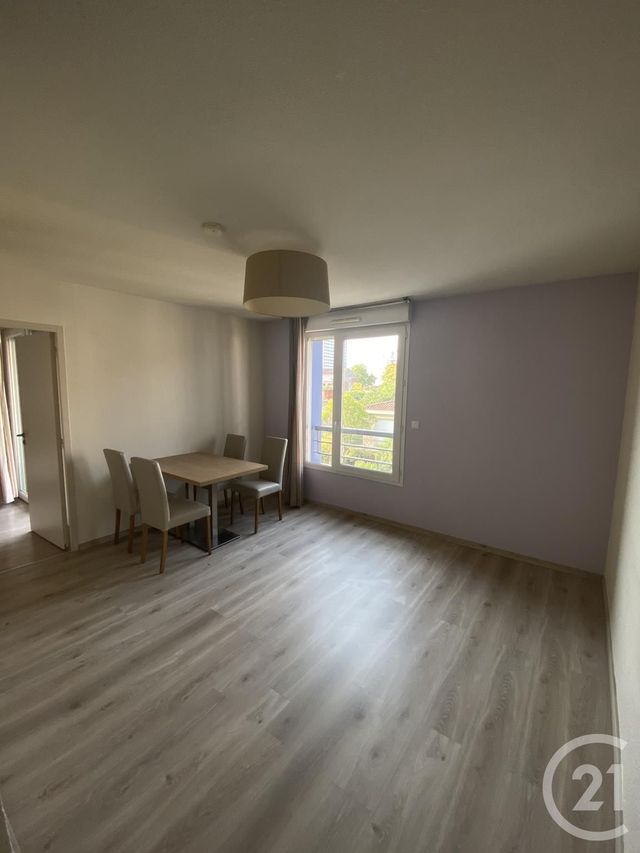 Appartement T2 à louer - 2 pièces - 40.27 m2 - TOULOUSE - 31 - MIDI-PYRENEES - Century 21 Idéa