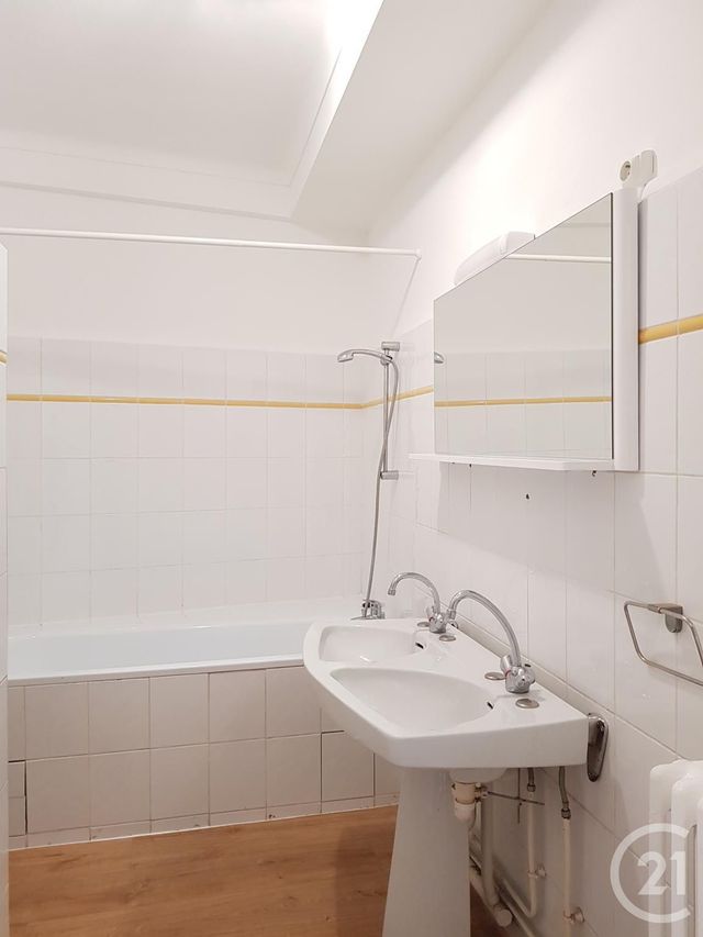 Appartement F4 à louer - 4 pièces - 125.53 m2 - TOULOUSE - 31 - MIDI-PYRENEES - Century 21 Idéa