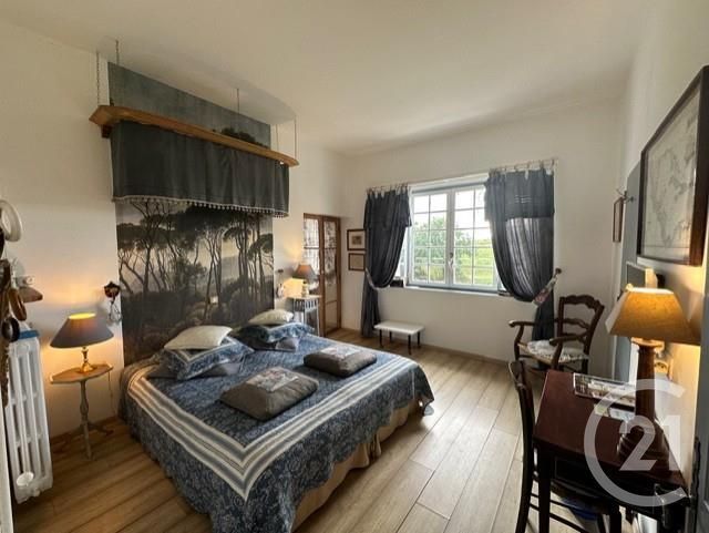 Afficher la photo en grand maison à vendre - 20 pièces - 1400.0 m2 - CONDOM - 32 - MIDI-PYRENEES - Century 21 Idéa