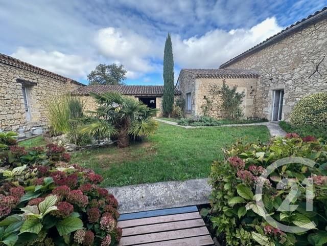 Afficher la photo en grand maison à vendre - 20 pièces - 1400.0 m2 - CONDOM - 32 - MIDI-PYRENEES - Century 21 Idéa