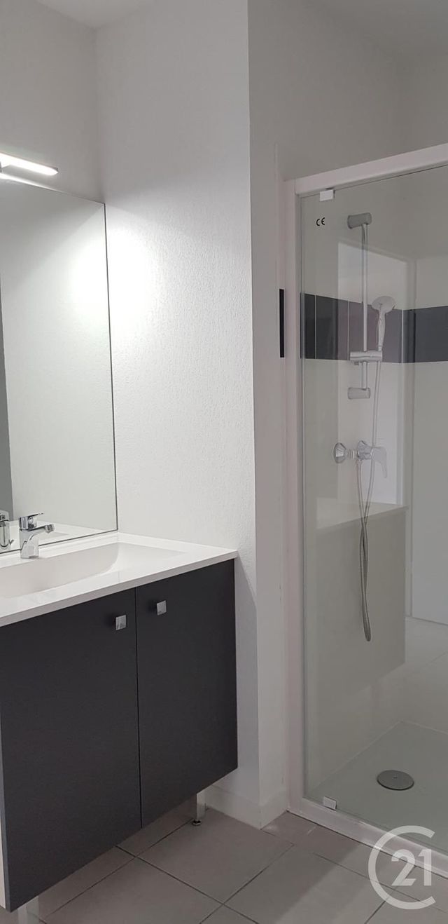 Afficher la photo en grand Appartement F2 à louer - 2 pièces - 44.66 m2 - TOULOUSE - 31 - MIDI-PYRENEES - Century 21 Idéa