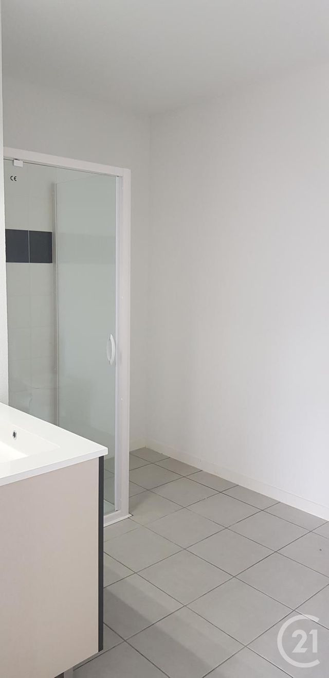 Afficher la photo en grand Appartement F2 à louer - 2 pièces - 44.66 m2 - TOULOUSE - 31 - MIDI-PYRENEES - Century 21 Idéa