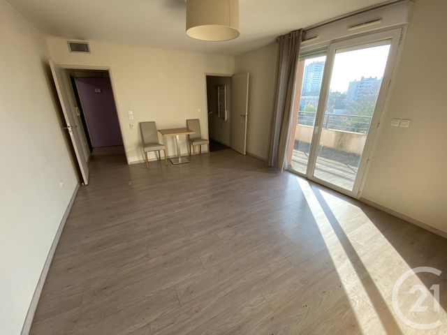 Appartement F1 à louer - 1 pièce - 31.66 m2 - TOULOUSE - 31 - MIDI-PYRENEES - Century 21 Idéa