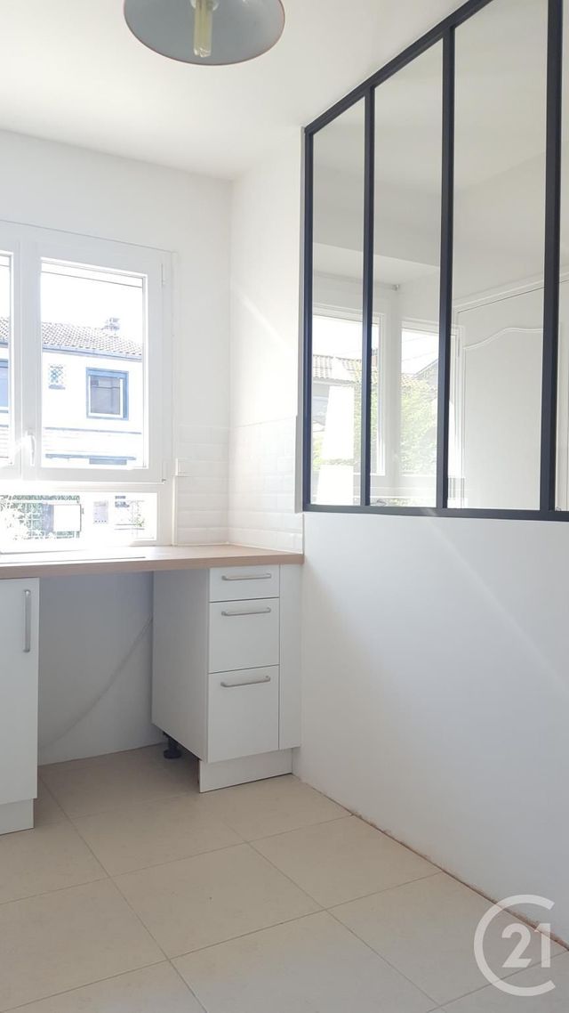 maison à louer - 5 pièces - 84.1 m2 - TOULOUSE - 31 - MIDI-PYRENEES - Century 21 Idéa