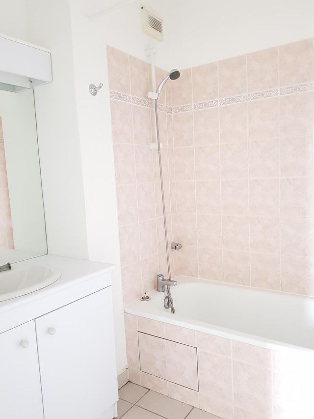 Appartement F2 à louer - 2 pièces - 34.73 m2 - TOULOUSE - 31 - MIDI-PYRENEES - Century 21 Idéa