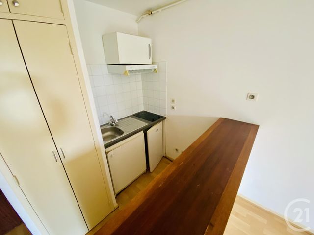 Appartement F1 à louer - 1 pièce - 30.74 m2 - TOULOUSE - 31 - MIDI-PYRENEES - Century 21 Idéa