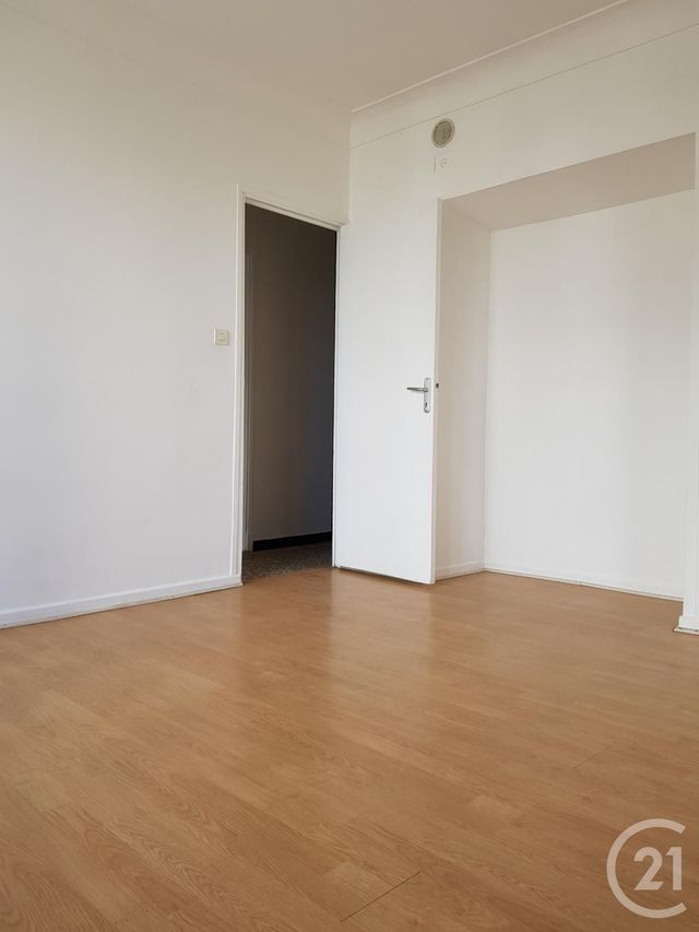 Appartement F1 à louer - 1 pièce - 33.5 m2 - TOULOUSE - 31 - MIDI-PYRENEES - Century 21 Idéa