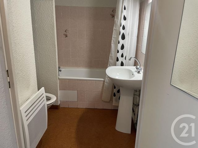 Appartement Atelier d'artiste à louer - 2 pièces - 28.79 m2 - TOULOUSE - 31 - MIDI-PYRENEES - Century 21 Idéa