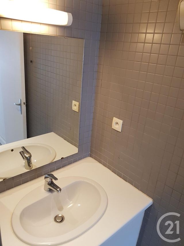Appartement F1 à louer - 1 pièce - 15.98 m2 - TOULOUSE - 31 - MIDI-PYRENEES - Century 21 Idéa