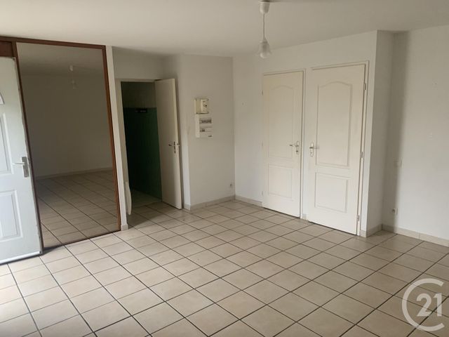 Appartement F1 à louer - 1 pièce - 32.4 m2 - TOULOUSE - 31 - MIDI-PYRENEES - Century 21 Idéa