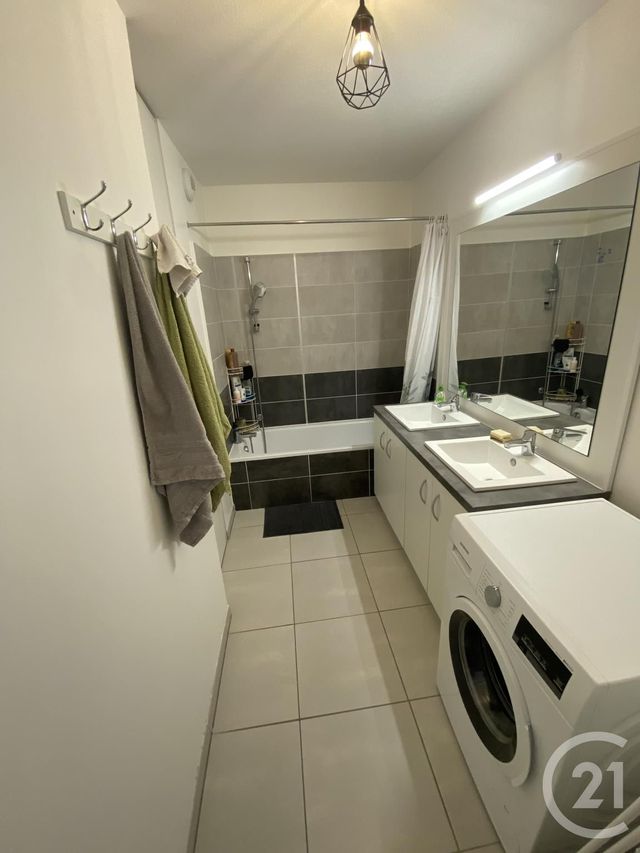 Appartement F3 à louer - 3 pièces - 52.39 m2 - TOULOUSE - 31 - MIDI-PYRENEES - Century 21 Idéa