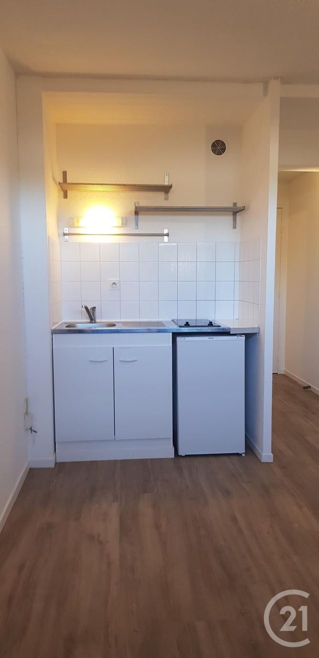 Appartement F1 à louer - 1 pièce - 21.3 m2 - TOULOUSE - 31 - MIDI-PYRENEES - Century 21 Idéa